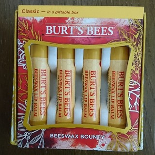 バーツビーズ(BURT'S BEES)のバーツビーズリップ４本新品セット(リップケア/リップクリーム)