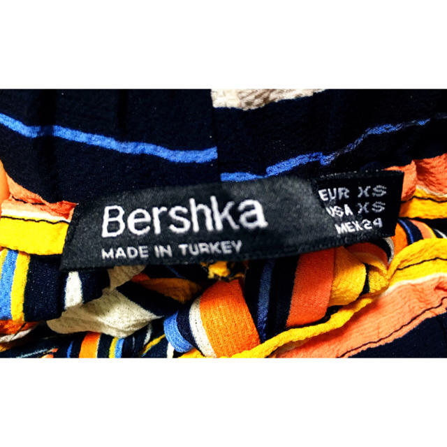 Bershka(ベルシュカ)の【Bershka】マルチストライプ柄ワイドパンツ♡⃛ レディースのパンツ(カジュアルパンツ)の商品写真