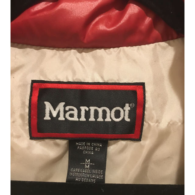 MARMOT(マーモット)のMarmot ダウン 赤 レディースのジャケット/アウター(ダウンジャケット)の商品写真