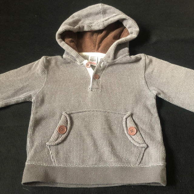 ZARA KIDS(ザラキッズ)の【Zara baby】90 95 パーカー トレーナー ザラ ベビーギャップ キッズ/ベビー/マタニティのキッズ服男の子用(90cm~)(Tシャツ/カットソー)の商品写真