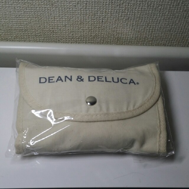 DEAN & DELUCA(ディーンアンドデルーカ)のみんちゅ様専用　ディーン＆デルーカ　エコバッグ　ショッピングバッグ レディースのバッグ(エコバッグ)の商品写真