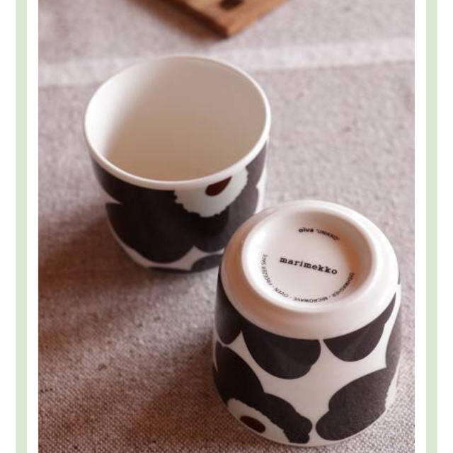 marimekko(マリメッコ)のmarimekko 新品★ラテマグ ペア UNIKKO インテリア/住まい/日用品のキッチン/食器(グラス/カップ)の商品写真