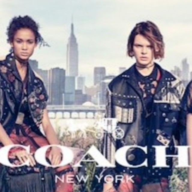 COACH ローズプリントバッグ - ショルダーバッグ