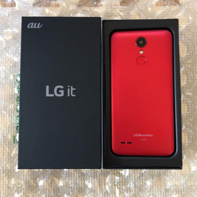 au - simフリー LG it（LGV36SRA） 新品未使用の通販 by あきぼう's ...