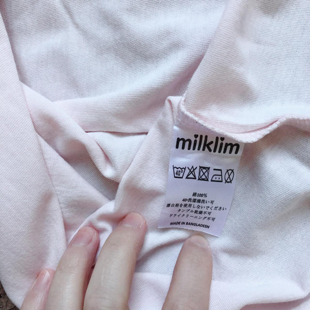 milklim(ミルクリーム)のmilklim 猫 Tシャツ レディースのトップス(Tシャツ(半袖/袖なし))の商品写真