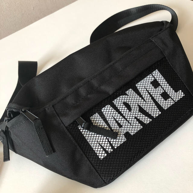 MARVEL(マーベル)のGENE様専用 メンズのバッグ(ウエストポーチ)の商品写真