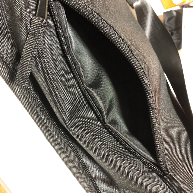 MARVEL(マーベル)のGENE様専用 メンズのバッグ(ウエストポーチ)の商品写真