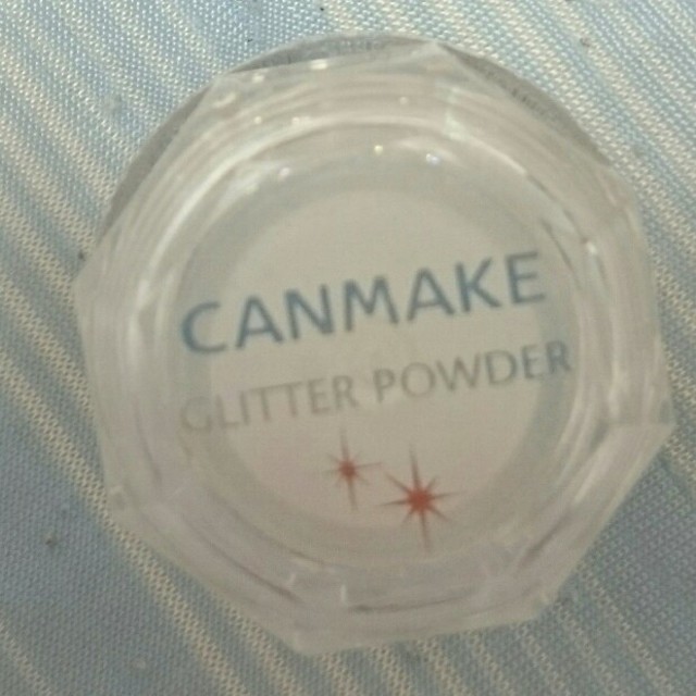 CANMAKE(キャンメイク)のグリッターパウダー コスメ/美容のベースメイク/化粧品(その他)の商品写真