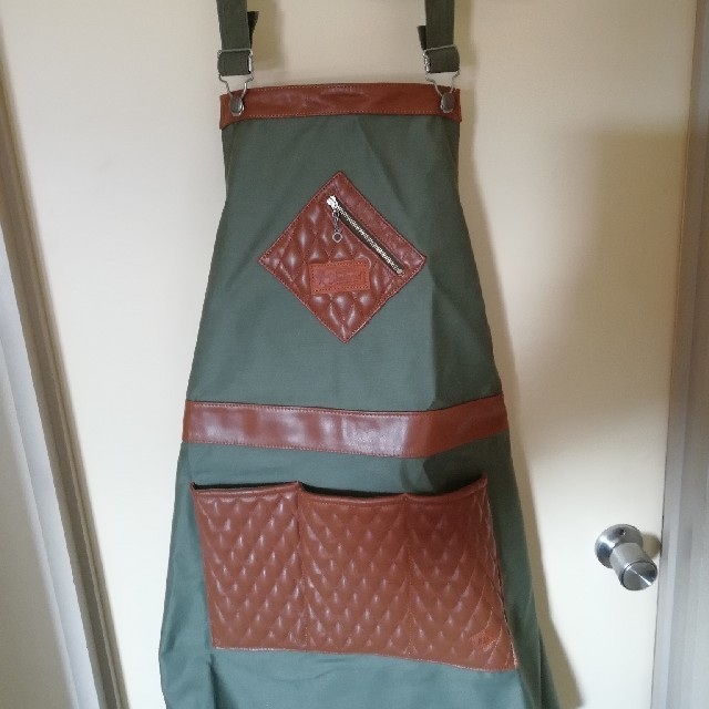 トップスルードギャラリー　REBELS MECHANIC APRON