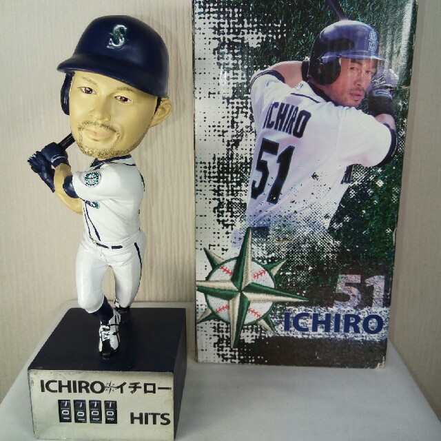 イチロー/ヒットカウンター付ボブルヘッド人形2体セット melollevo.com.bo