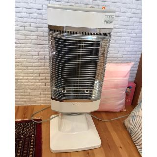 ダイキン(DAIKIN)の（美品）DAIKIN ダイキン セラムヒート 電気ストーブ(電気ヒーター)