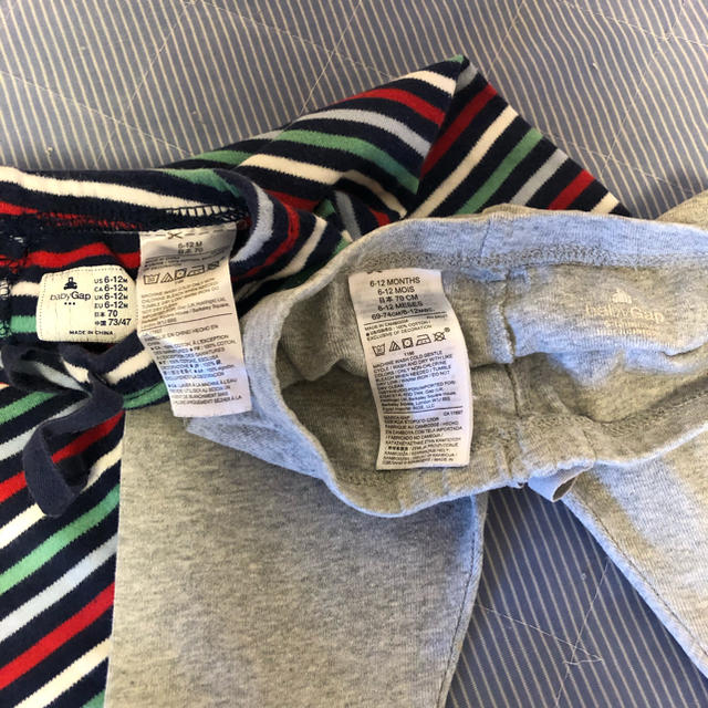 babyGAP(ベビーギャップ)のbabyGAP スパッツ 2点セット キッズ/ベビー/マタニティのベビー服(~85cm)(パンツ)の商品写真