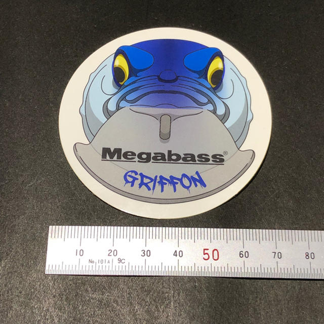 Megabass(メガバス)のメガバス グリフォン ステッカー 紫 スポーツ/アウトドアのフィッシング(ルアー用品)の商品写真