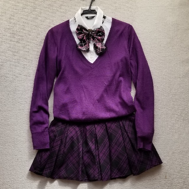 女児用ジャケット+スカート キッズ/ベビー/マタニティのキッズ服女の子用(90cm~)(ドレス/フォーマル)の商品写真