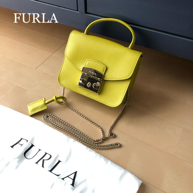 Furla(フルラ)の新品未使用品⭐️FURLA ／フルラ／メトロポリス ミニクロスボディバッグ レディースのバッグ(ショルダーバッグ)の商品写真