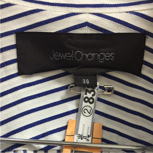 Jewel Changes(ジュエルチェンジズ)のJewel Changes ストライプシャツ レディースのトップス(シャツ/ブラウス(長袖/七分))の商品写真