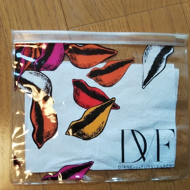 DIANE von FURSTENBERG(ダイアンフォンファステンバーグ)の「最終値下げ」DIANE  VON  FURSTENBERGクリアファイル エンタメ/ホビーのアート用品(その他)の商品写真