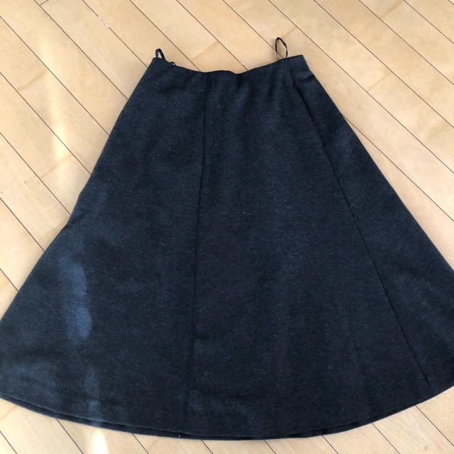 UNIQLO(ユニクロ)のUNIQLO❤︎ウールブレンドフレアースカート レディースのスカート(ひざ丈スカート)の商品写真