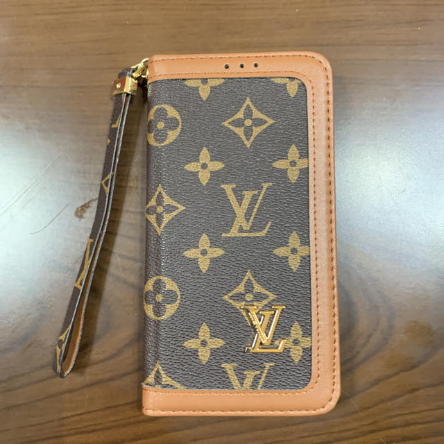 LOUIS VUITTON - iPhone7プラスケースルイヴィトンの通販 by CHA｜ルイヴィトンならラクマ