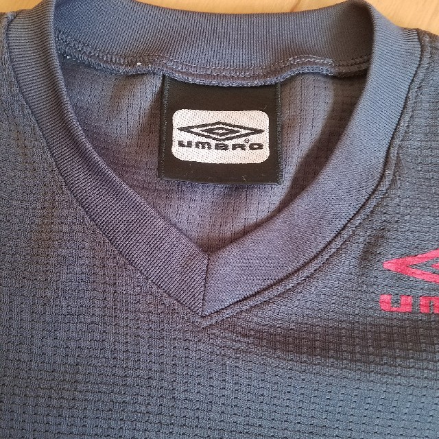 UMBRO(アンブロ)のumbro 130㎝　半袖シャツ キッズ/ベビー/マタニティのキッズ服男の子用(90cm~)(Tシャツ/カットソー)の商品写真