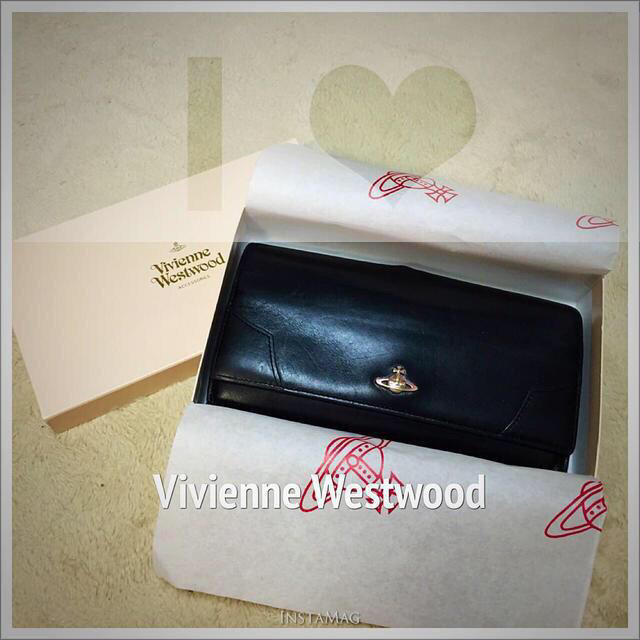 Vivienne Westwood(ヴィヴィアンウエストウッド)の♡おぐしお様♡3/20までお取り置き中 レディースのファッション小物(財布)の商品写真