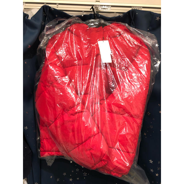 GRL(グレイル)のダウンジャケット(赤) レディースのジャケット/アウター(ダウンジャケット)の商品写真