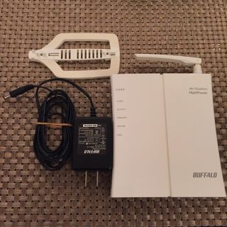 バッファロー(Buffalo)の無線LANルーター WHR-HP-GN 受信子機付き(PC周辺機器)