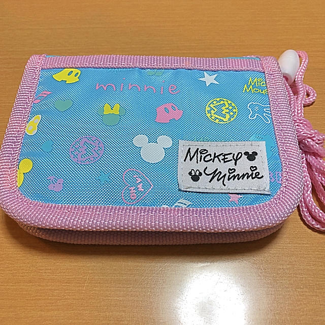 Disney(ディズニー)の新品財布 キッズ/ベビー/マタニティのこども用ファッション小物(財布)の商品写真