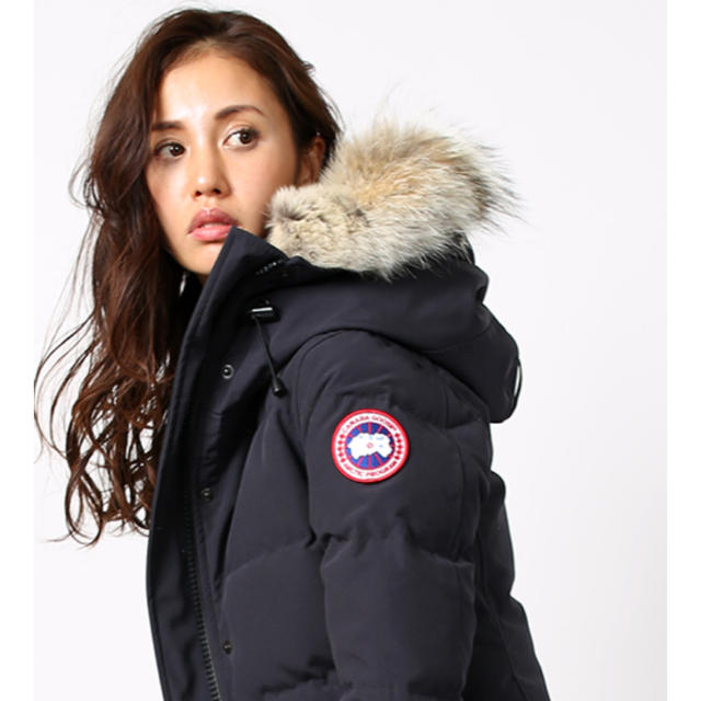 CANADA GOOSE(カナダグース)のカナダグース  ★マッケンジー  ★新品未使用 ★ブラック黒 ★Mサイズ レディースのジャケット/アウター(ダウンジャケット)の商品写真