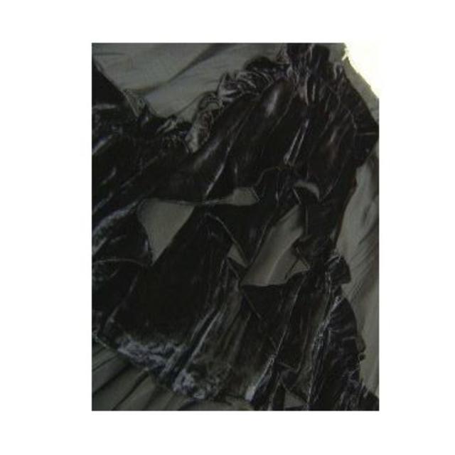 miumiu(ミュウミュウ)のMIUMIUベロアフリルスカート黒　新品　N8 レディースのスカート(ひざ丈スカート)の商品写真