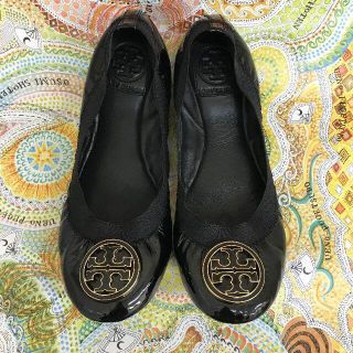 トリーバーチ(Tory Burch)の美品 TORY BURCH トリーバーチ ブラック エナメル バレエシューズ (バレエシューズ)