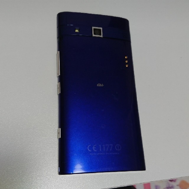 au スマートフォン 本体 スマホ/家電/カメラのスマートフォン/携帯電話(スマートフォン本体)の商品写真