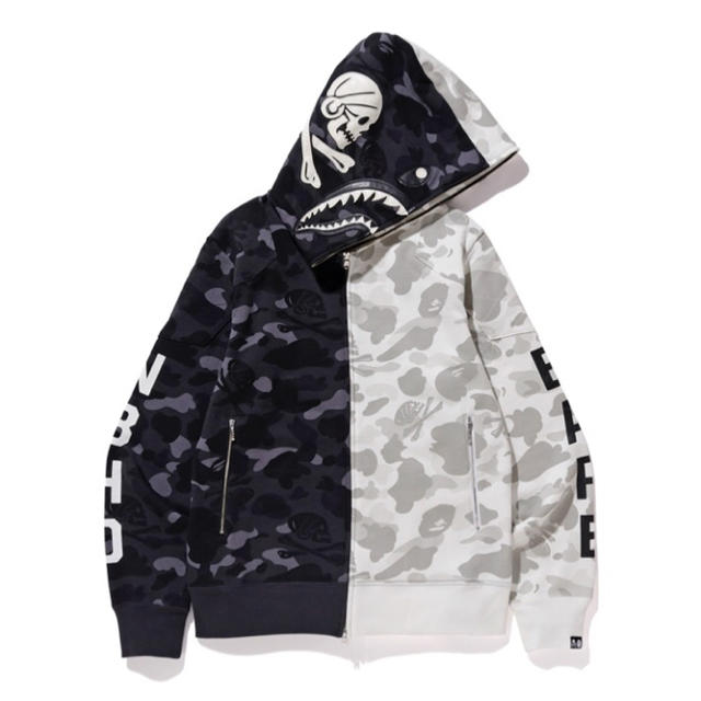 A BATHING APE(アベイシングエイプ)のBAPE NBHD CAMO SHARK FULL ZIP HODDIEパーカー メンズのトップス(パーカー)の商品写真