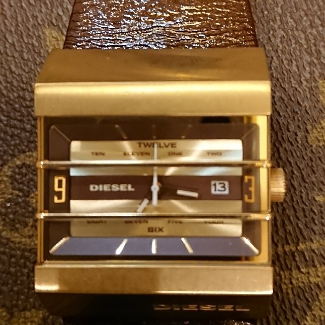 DIESEL(ディーゼル)のDIESELクオーツ時計 メンズの時計(腕時計(アナログ))の商品写真