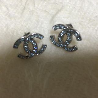 シャネル(CHANEL)のシャネル CHANEL ピアス ラインストーン ブルー (ピアス)