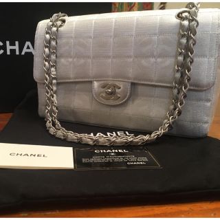 シャネル(CHANEL)の極美品★CHANEL シャネル★ニュートラベルライン チェーンバッグ(ハンドバッグ)