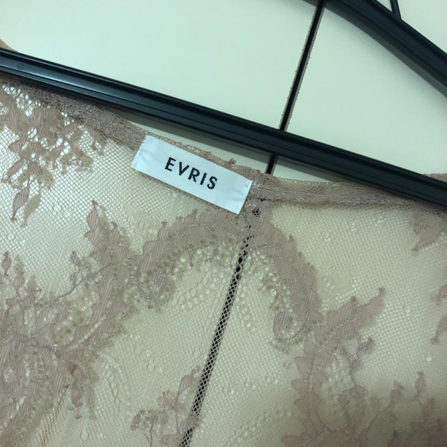 EVRIS(エヴリス)の美品✨EVRIS ロングレースカーディガン レディースのトップス(カーディガン)の商品写真