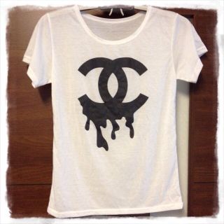 【送込】どろどろシャネルTシャツ＊白(Tシャツ(半袖/袖なし))