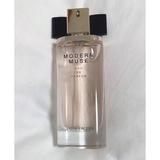 エスティローダー(Estee Lauder)の【エスティーローダー 】香水 ♡MODERN MUSE♡(香水(女性用))