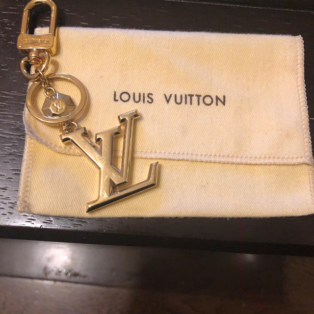 LOUIS VUITTON(ルイヴィトン)のじゅんさん専用 ルイ ヴィトン バック キーリングアクセサリー レディースのアクセサリー(その他)の商品写真