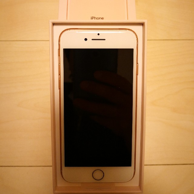 史上最も激安 iPhone au gold 64GB iphone8 - スマートフォン本体