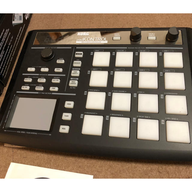 KORG(コルグ)のKORG PAD kontrol 楽器のDTM/DAW(MIDIコントローラー)の商品写真