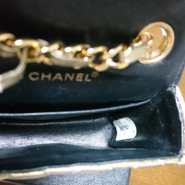 CHANEL(シャネル)の【美品】シャネル☆ミニミニマトラッセ レディースのバッグ(ハンドバッグ)の商品写真