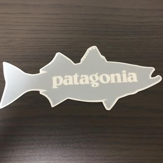 パタゴニア(patagonia)の【縦8.3cm横20.7cm】patagonia パタゴニア  公式ステッカー(ステッカー)