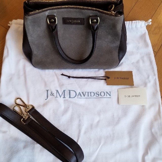 J&M DAVIDSON(ジェイアンドエムデヴィッドソン)のジェイ&エムデヴィッドソン　J&M Davidson エリオポール購入 レディースのバッグ(ハンドバッグ)の商品写真