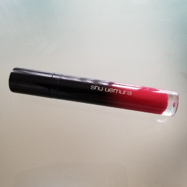 shu uemura(シュウウエムラ)のラックシュプリア　RD05 コスメ/美容のベースメイク/化粧品(口紅)の商品写真