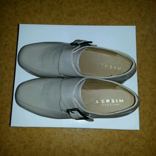 LEPSIM LOWRYS FARM(レプシィムローリーズファーム)のさりりん様★ありがとうございます☺ レディースの靴/シューズ(ローファー/革靴)の商品写真