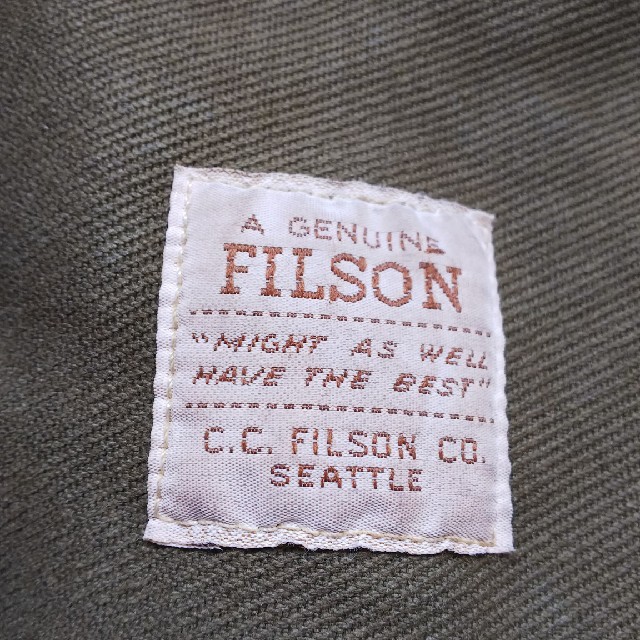 FILSON(フィルソン)のFILSON ショルダーバッグ メンズのバッグ(ショルダーバッグ)の商品写真