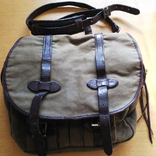 フィルソン(FILSON)のFILSON ショルダーバッグ(ショルダーバッグ)