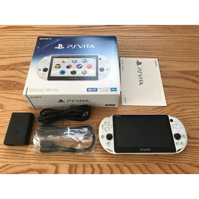 psvita Wi-Fiモデル PCH-2000ZA22 ソフト・メモリおまけゲームソフト/ゲーム機本体